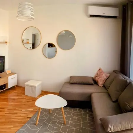 Karingtonka Free Parking Apartament Vranje