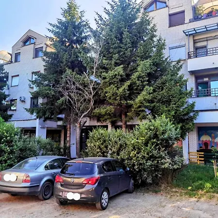 Karingtonka Free Parking アパート *