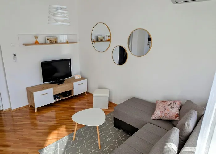 Karingtonka Free Parking 아파트